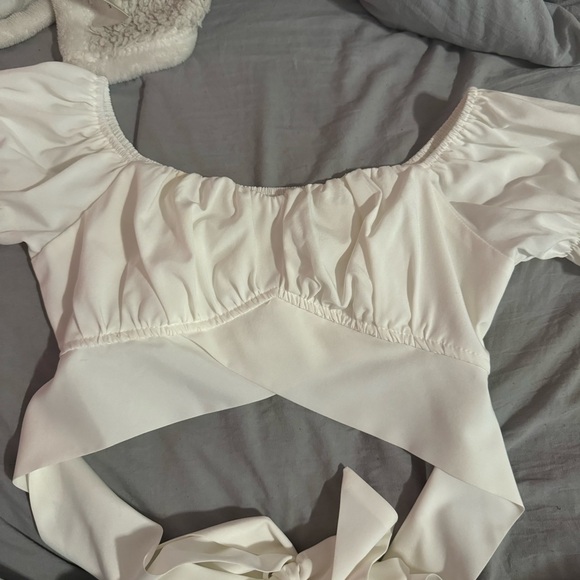 White Ruffled Crop Top - Picture 3 of 4